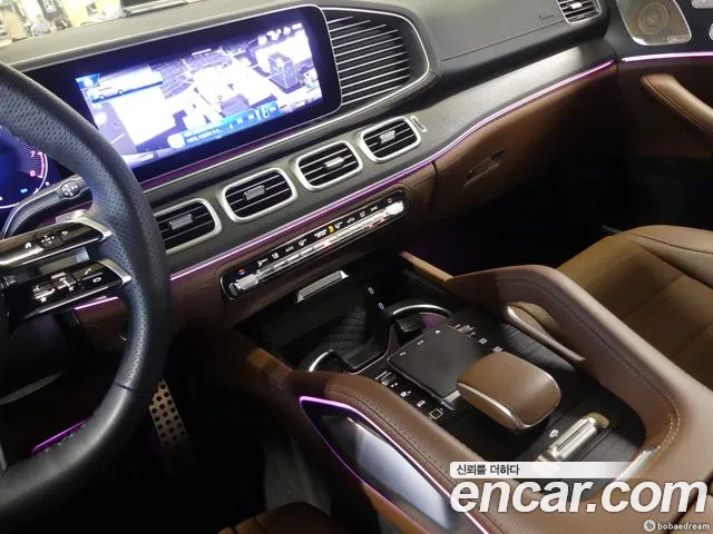 Mercedes-Benz GLS-Class — Фото автомобиля 12