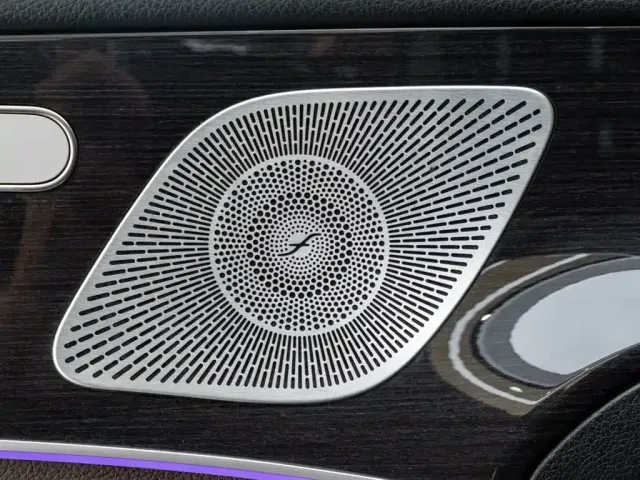 Mercedes-Benz GLE-Class — Фото автомобиля 24