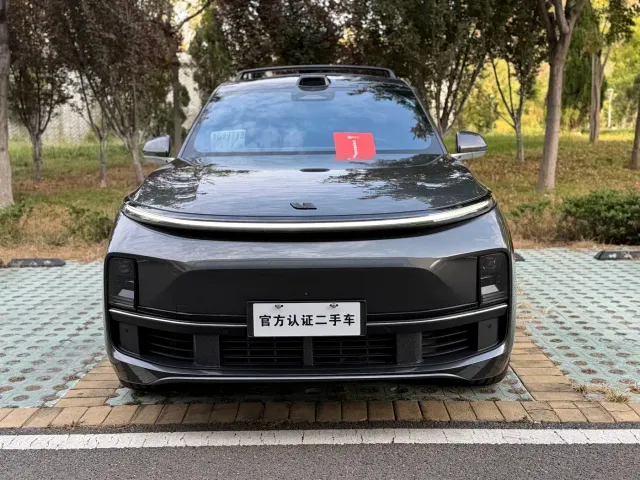 Li Auto L9 — Фото автомобиля 2