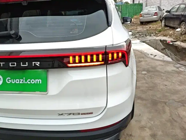Jetour X70 Plus — Фото автомобиля 7