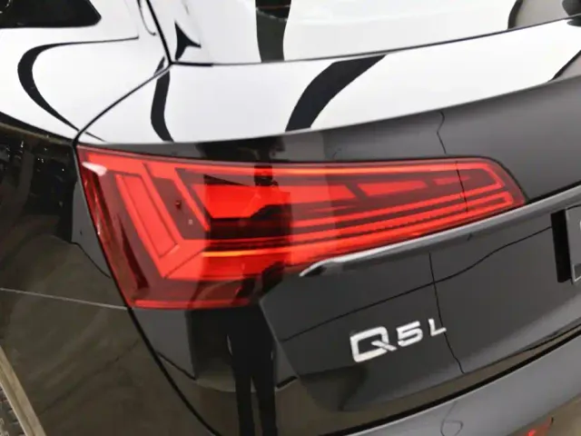 Audi Q5L — Фото автомобиля 28