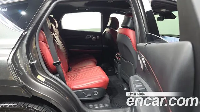 Genesis GV80 — Фото автомобиля 10