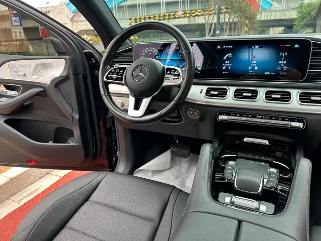 Mercedes-Benz GLE Coupe — Фото автомобиля 14