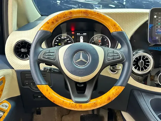 Mercedes-Benz Vito — Фото автомобиля 15