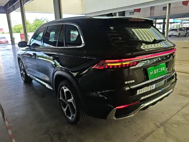 Geely Xingyue L — Фото автомобиля 4