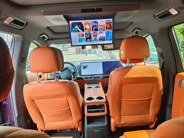 Li Auto L8 — Фото автомобиля 6