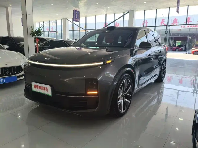Фотография автомобиля — Li Auto L9