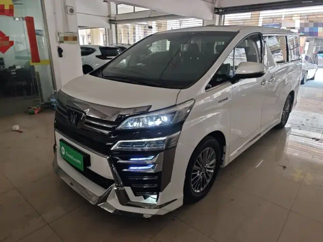 Фотография автомобиля — Toyota Vellfire