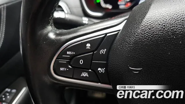 Renault Korea SM6 New — Фото автомобиля 17