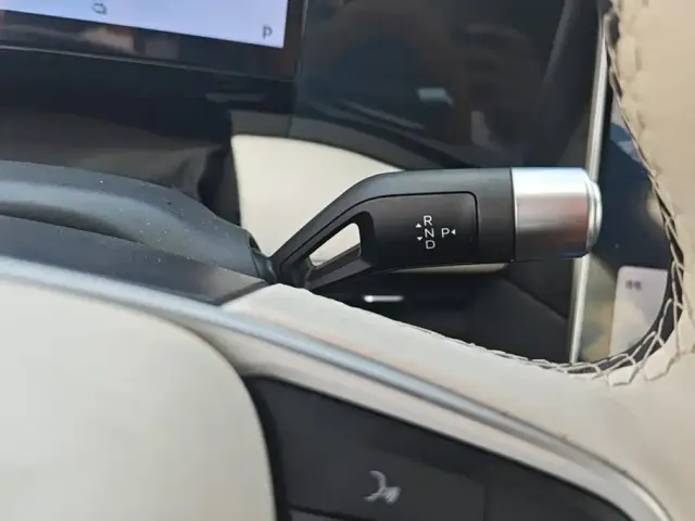 Geely Galaxy L7 — Фото автомобиля 16