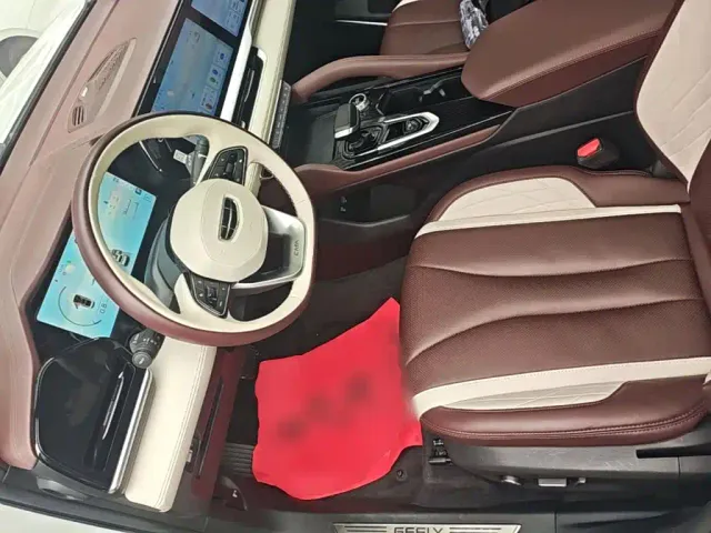 Geely Xingyue L — Фото автомобиля 15