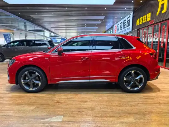 Audi Q3 — Фото автомобиля 17