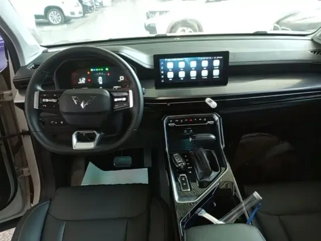 Wuling Asta — Фото автомобиля 9