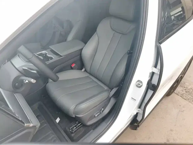 BYD Song L DM-i — Фото автомобиля 14