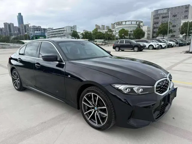 BMW 3 Series — Фото автомобиля 3