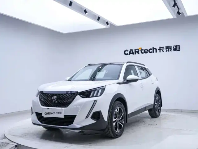 Peugeot 2008 — Фото автомобиля 10