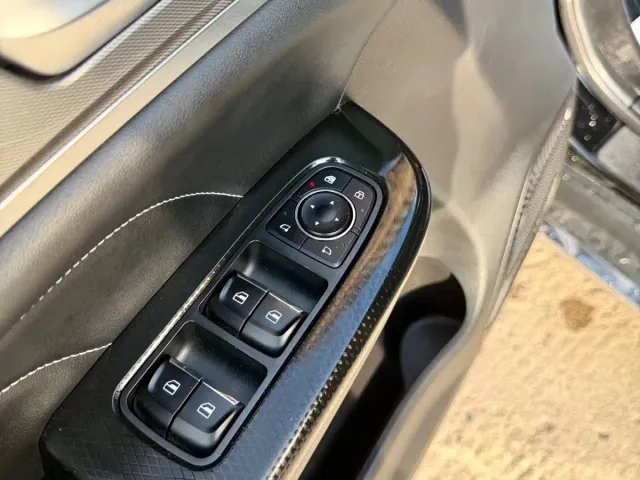 Haval M6 — Фото автомобиля 17