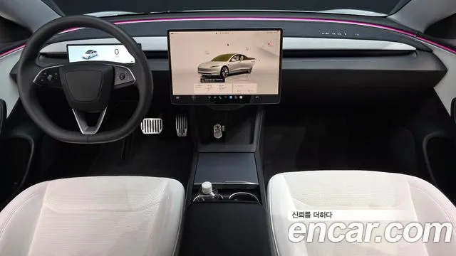 Tesla Model 3 — Фото автомобиля 7