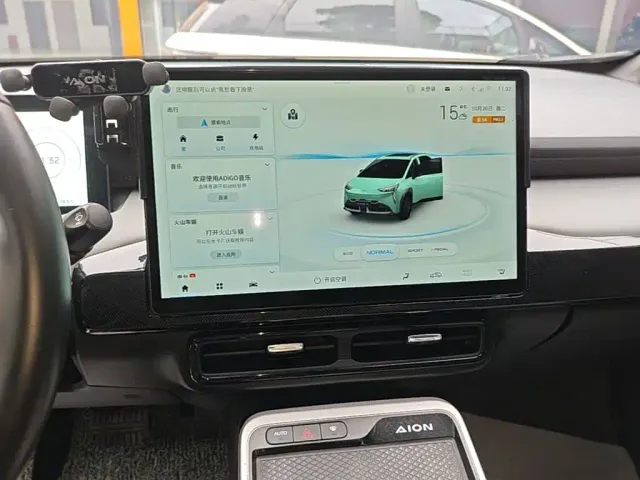 GAC Aion Y — Фото автомобиля 12