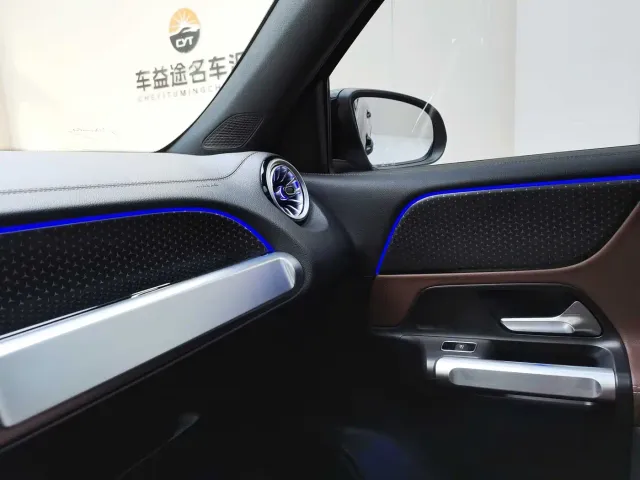 Mercedes-Benz GLB-Class — Фото автомобиля 16