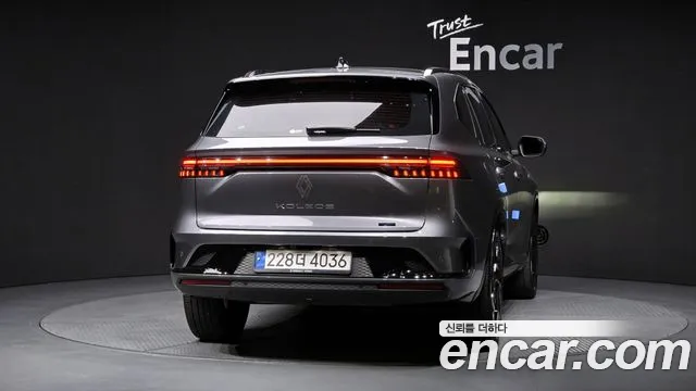 Renault-KoreaSamsung Grand Koleos Grand Koleos — Фото автомобиля 4