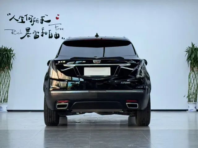 Cadillac XT5 — Фото автомобиля 19