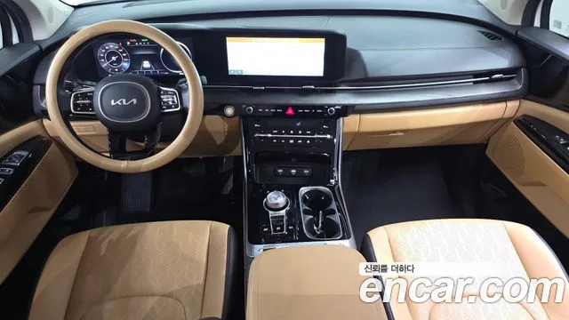 Kia Carnival Generation 4 — Фото автомобиля 7
