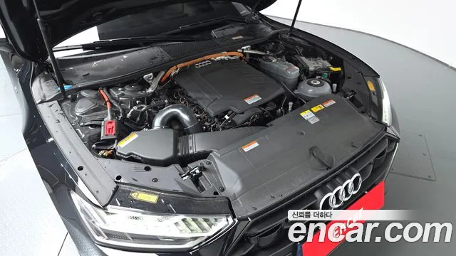 Audi A7 4K — Фото автомобиля 9