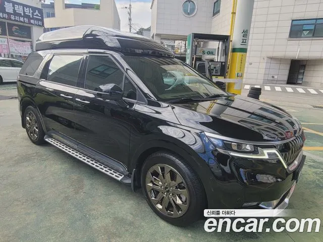 Kia Carnival — Фото автомобиля 5