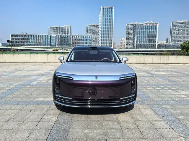 Maextro S800 — Фото автомобиля 3