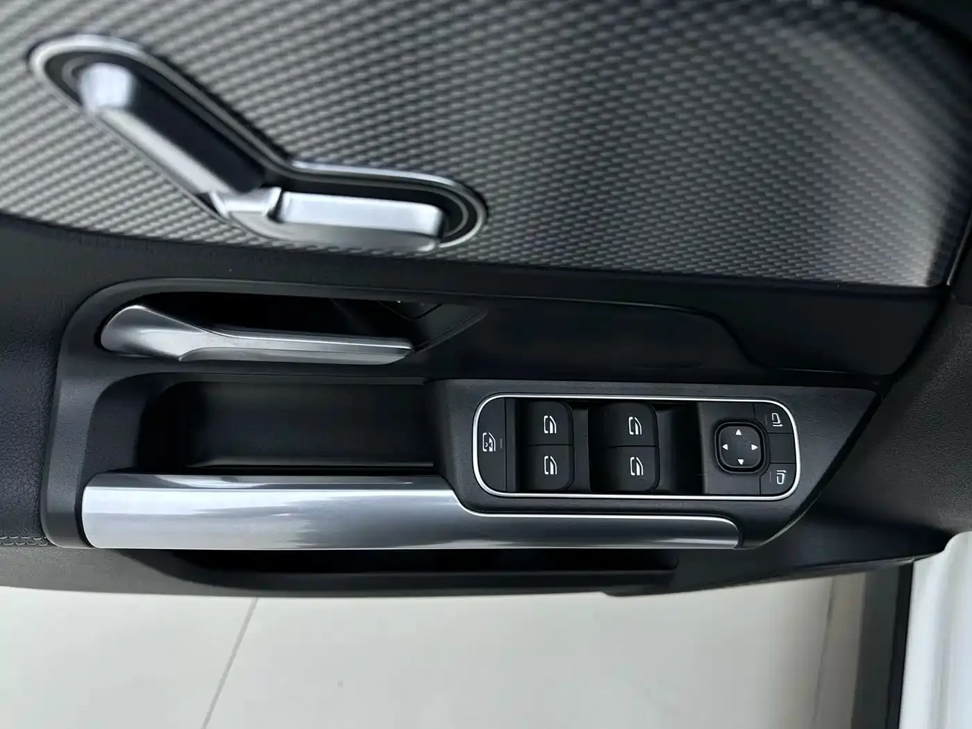Mercedes-Benz Mercedes-Benz GLA 2022 Model GLA 180 — Фото автомобиля 17