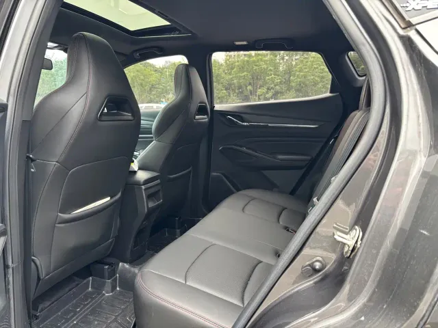 Changan X5 Plus — Фото автомобиля 9