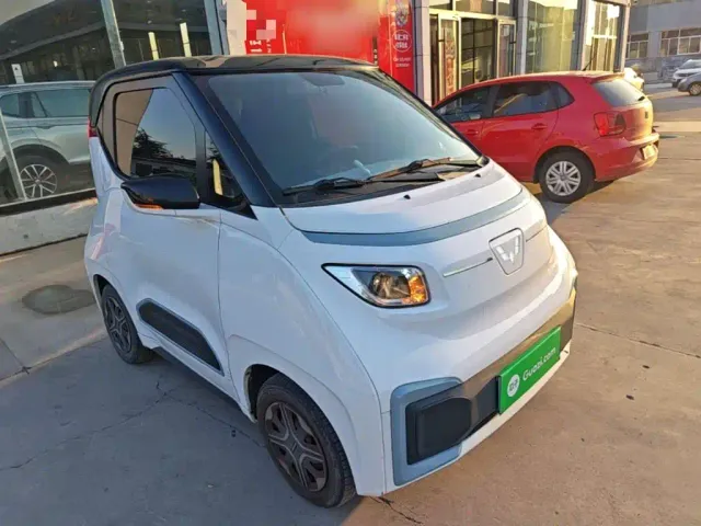 Wuling NanoEV — Фото автомобиля 3
