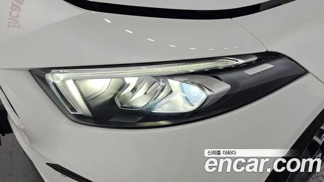 Mercedes-Benz A-Class — Фото автомобиля 21
