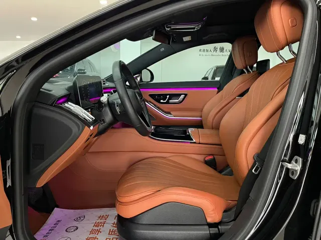 Mercedes-Benz S-Class — Фото автомобиля 8