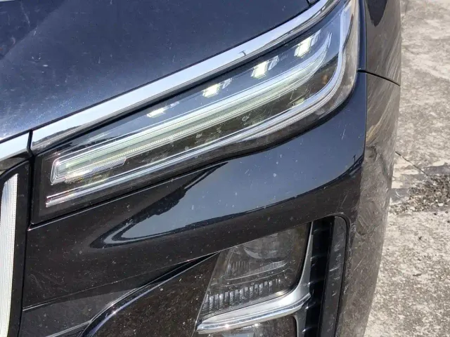 Hongqi H5 — Фото автомобиля 5