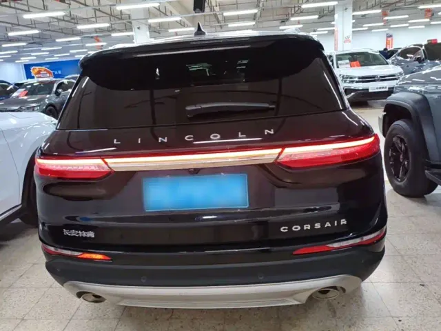 Lincoln Corsair — Фото автомобиля 5