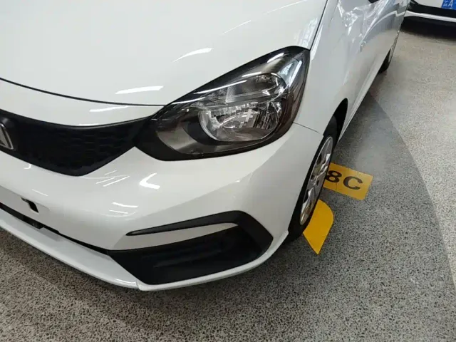 Honda Fit — Фото автомобиля 23