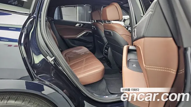BMW X6 xDrive40i M Sport — Фото автомобиля 12