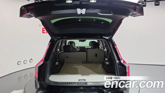 Kia EV9 — Фото автомобиля 20