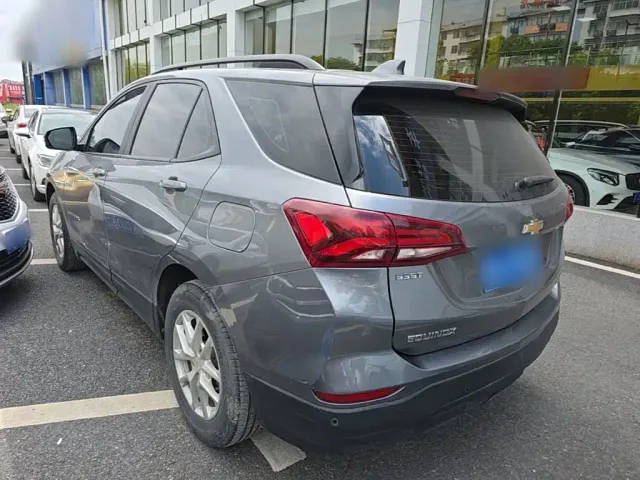 Chevrolet Equinox — Фото автомобиля 22