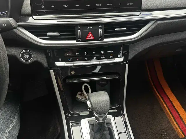 Kia K3 — Фото автомобиля 10
