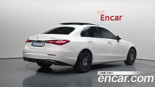 Mercedes-Benz C-Class — Фото автомобиля 2