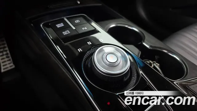 Kia K8 Hybrid — Фото автомобиля 12
