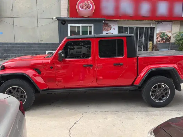 Jeep Gladiator — Фото автомобиля 4