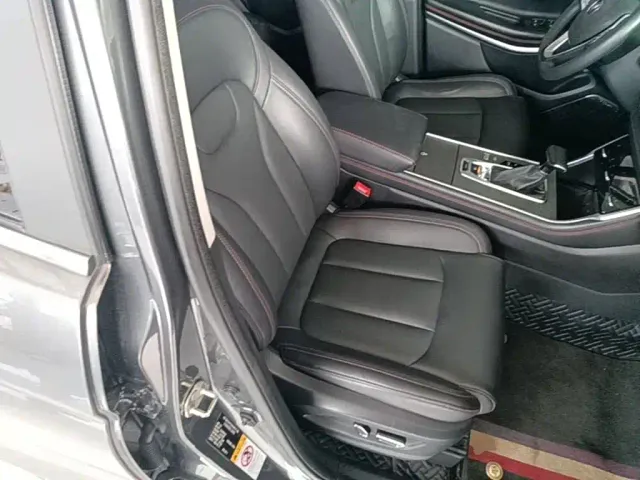 Changan CS75 — Фото автомобиля 24