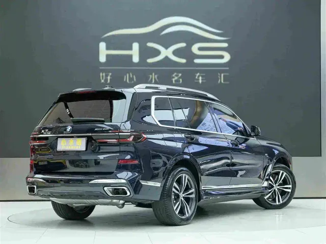BMW X7 — Фото автомобиля 4
