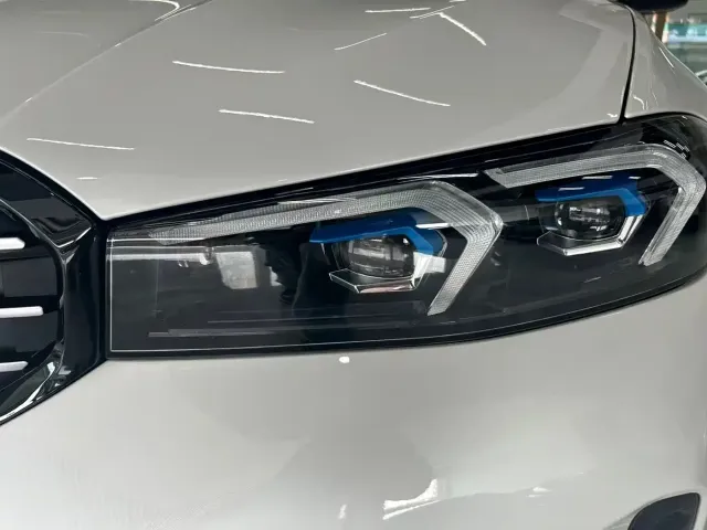 BMW 3 Series — Фото автомобиля 4