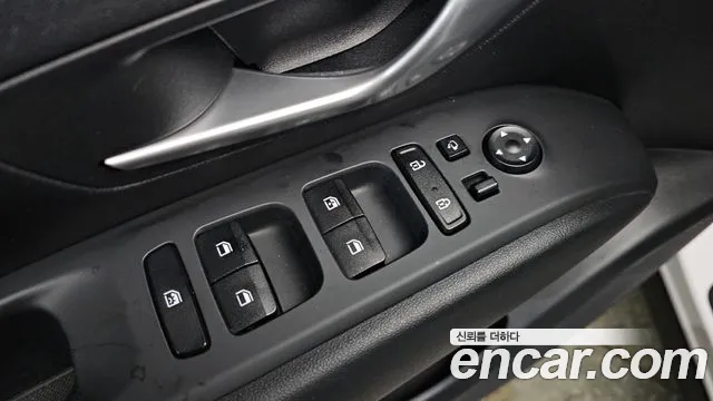 Hyundai Tucson Tucson (NX4) Бензин 1.6 турбо 2WD — Фото автомобиля 13