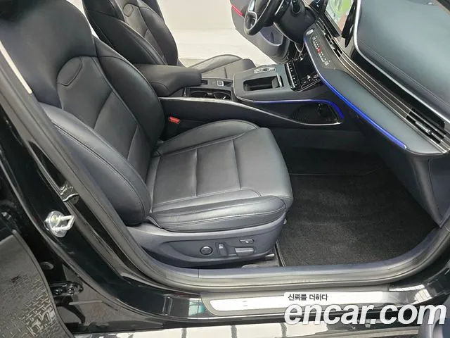 Hyundai Grandeur Новый Grandeur IG — Фото автомобиля 16